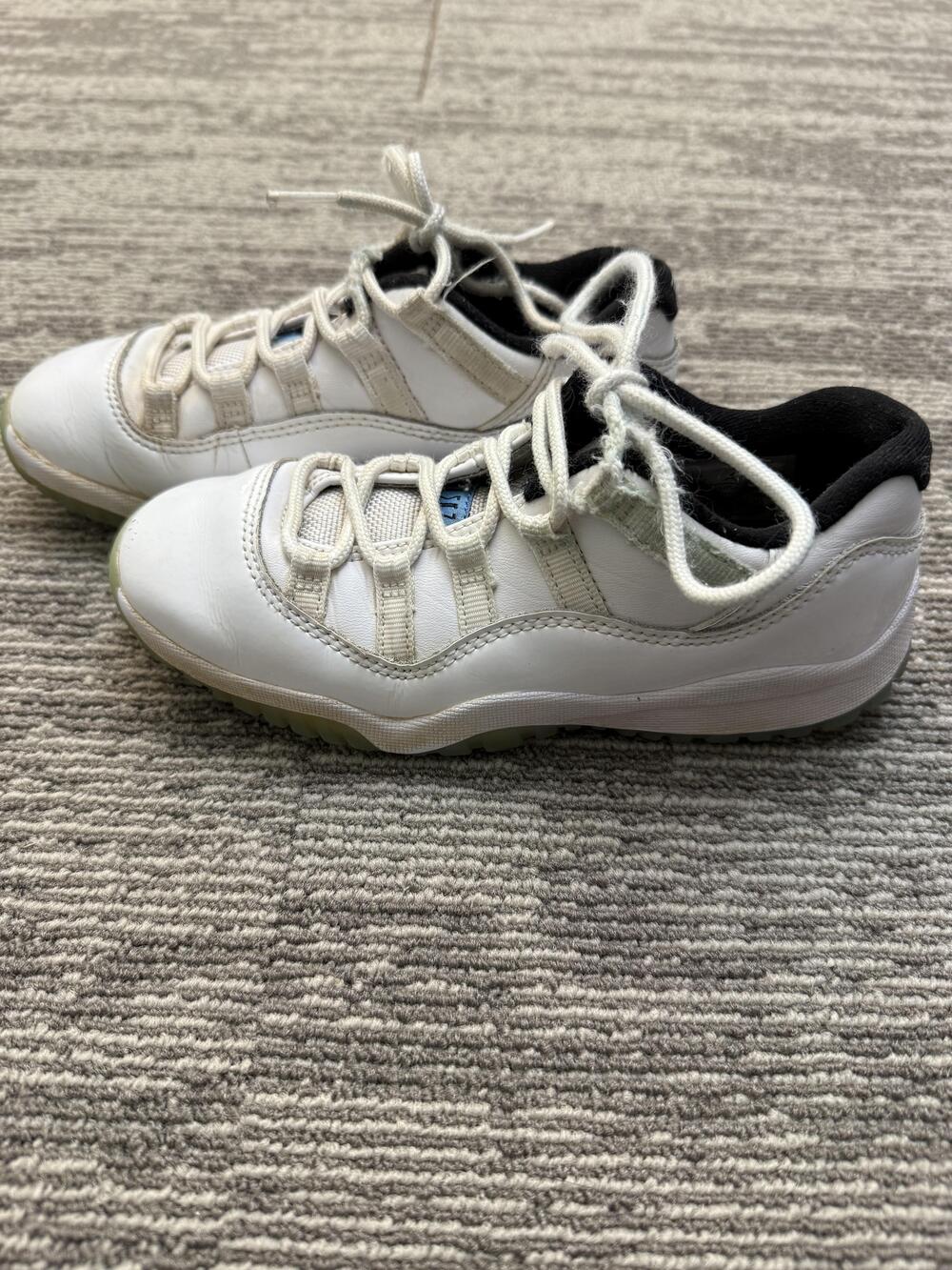 Jordan 11 Retro Low Shoes Youth Size 13C Columbia 505835-117 Kids Sneakers